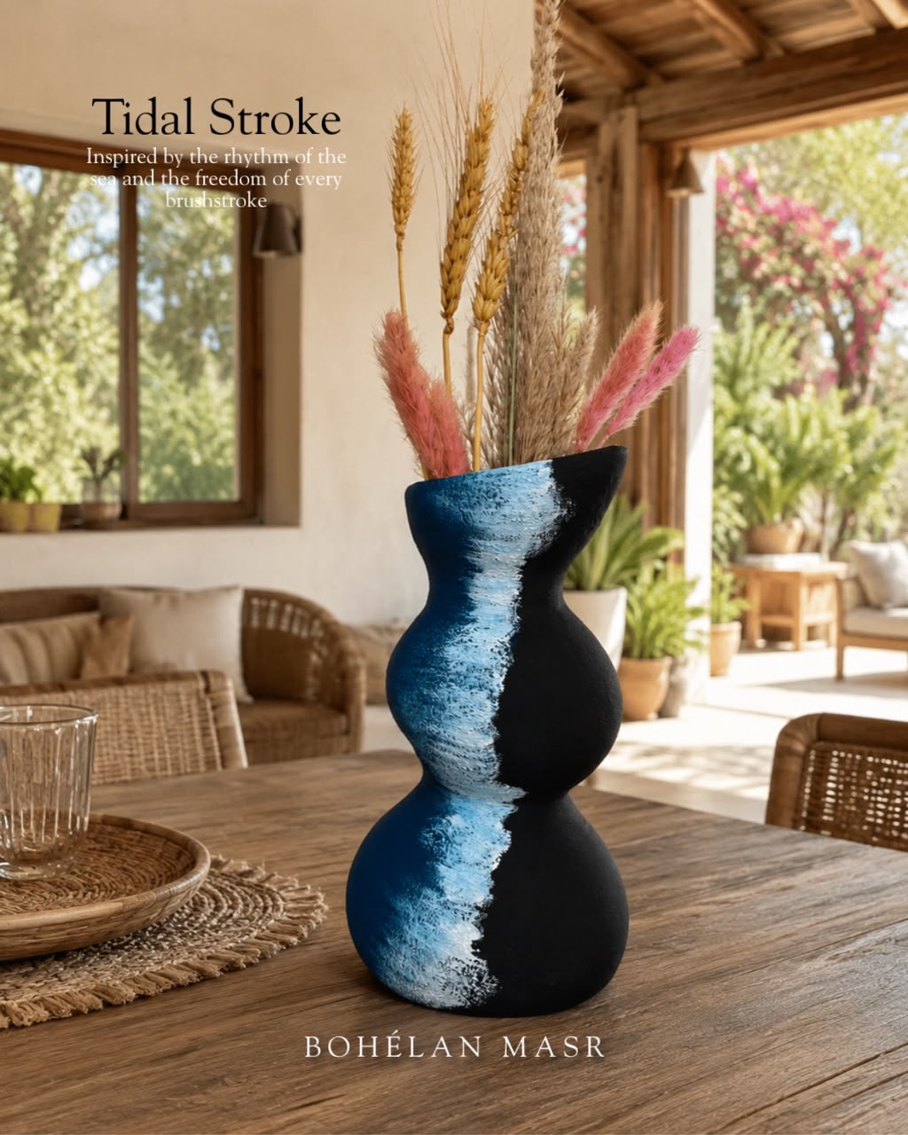 Tidal stroke vase