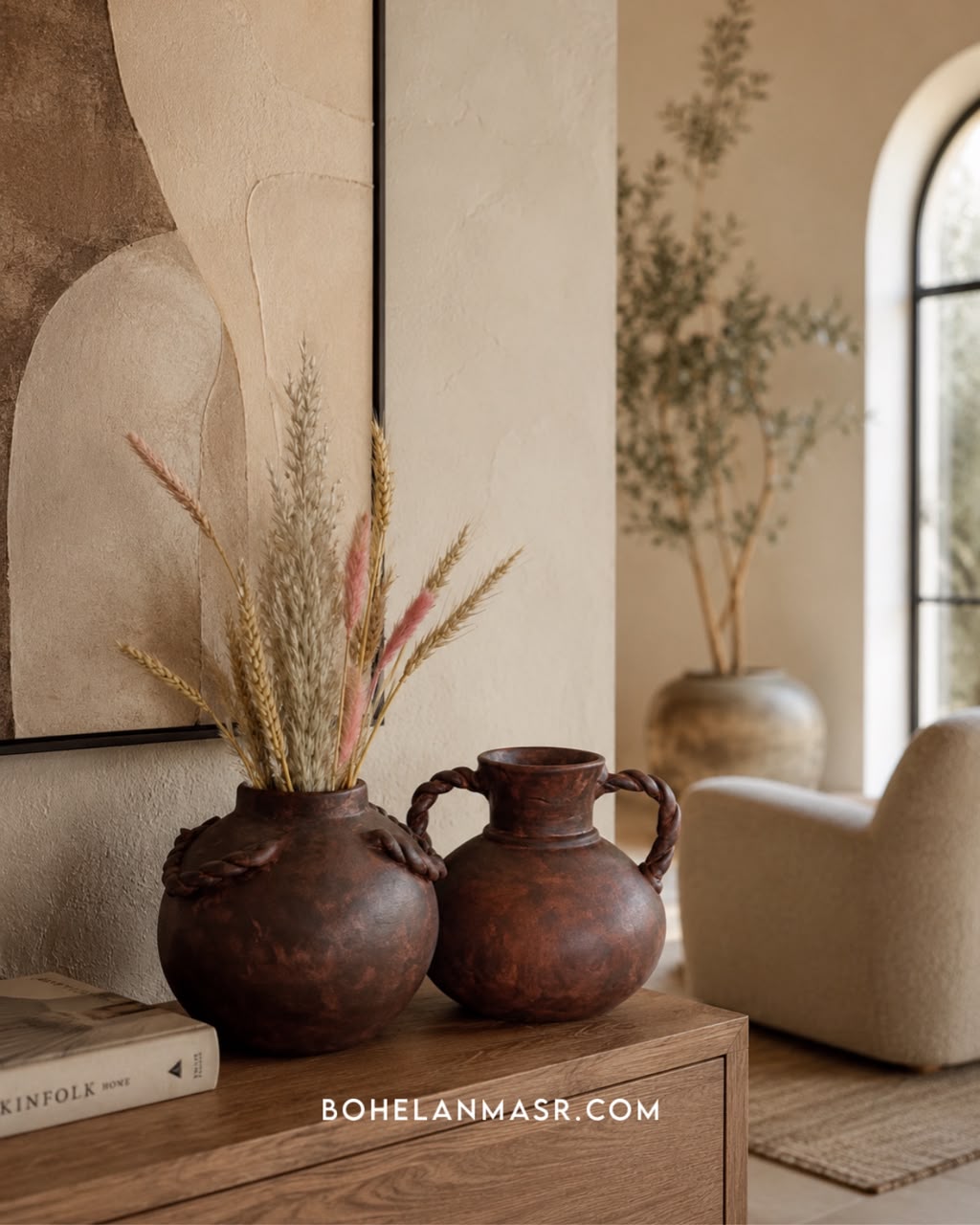 VESTIGE VASES