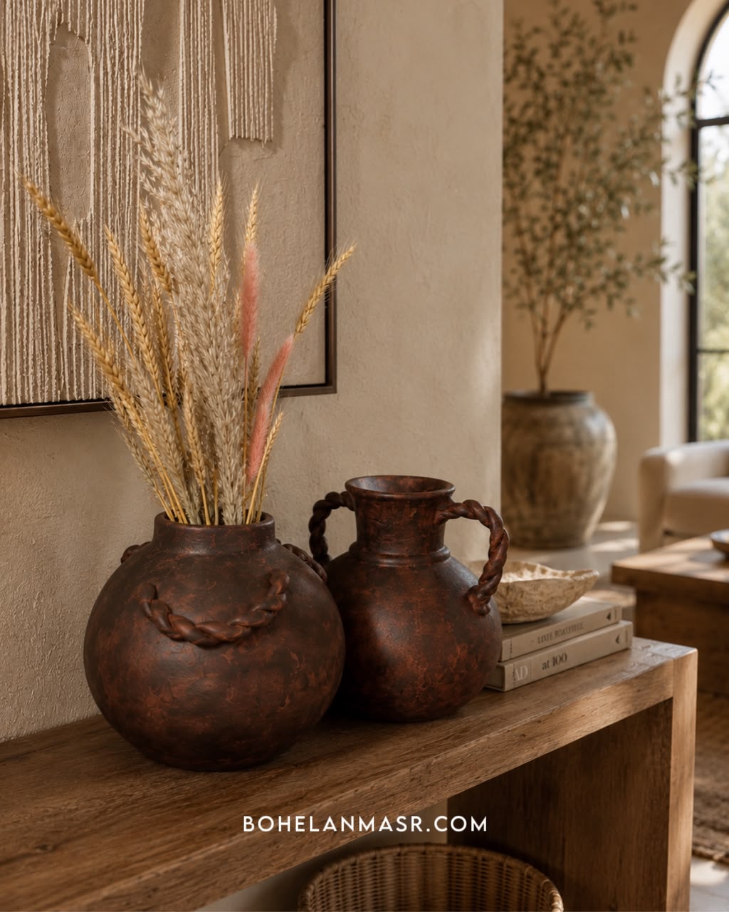 VESTIGE VASES