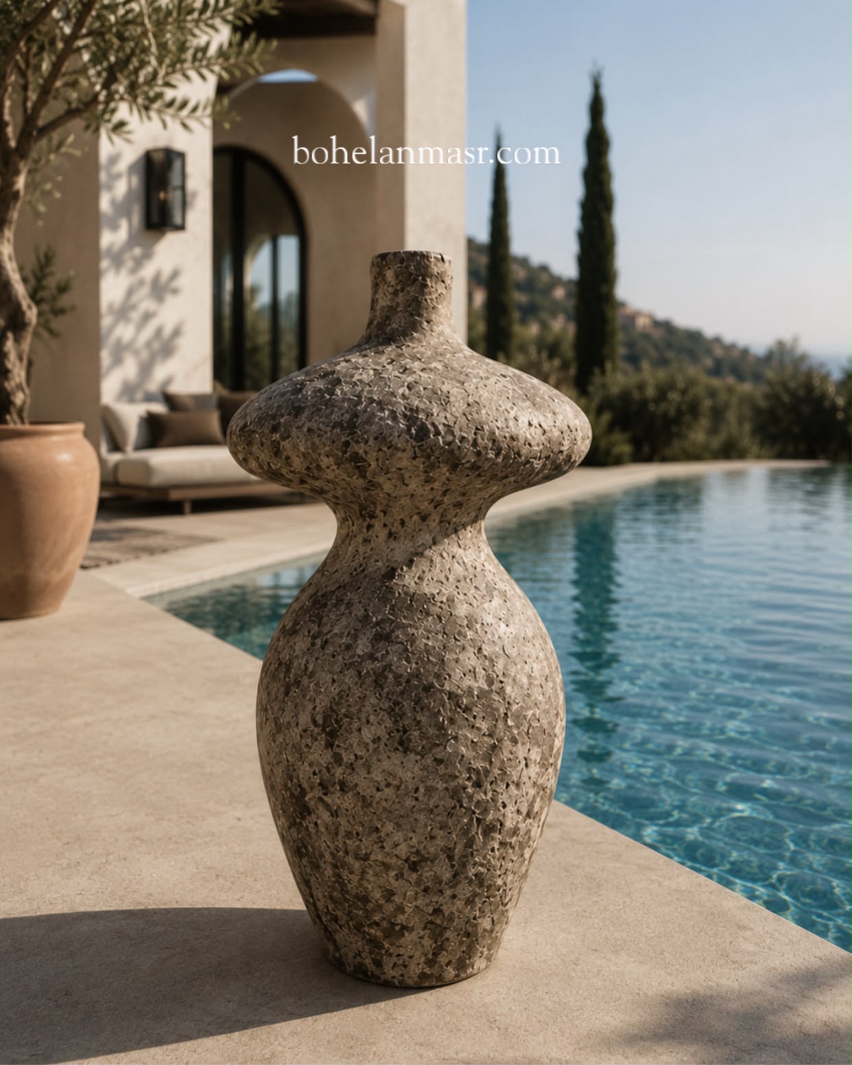 Eroded Form sculpture