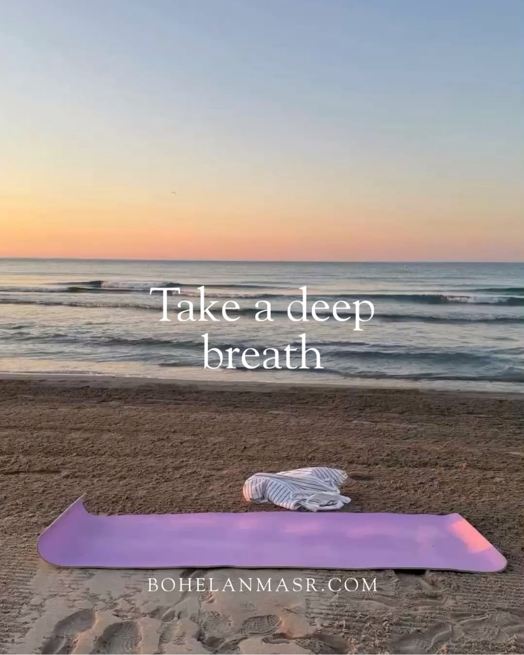 Yoga sculptures set